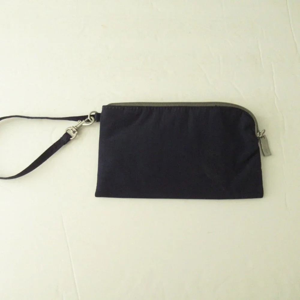 Baggallini‎ RFID Wristlet Wallet Organizer Navy Blue Solid Travel Pouch